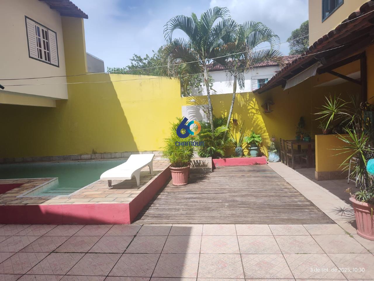 Casa à venda no Jardim Camburi: Lazer com Piscina