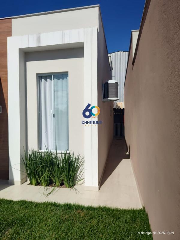 Casa à venda no Balneário de Carapebus: LCasa Linear de 2 Quartos com Suíte linda e aconchegante em Balneário Carapebus Serra/ESateral da Casa