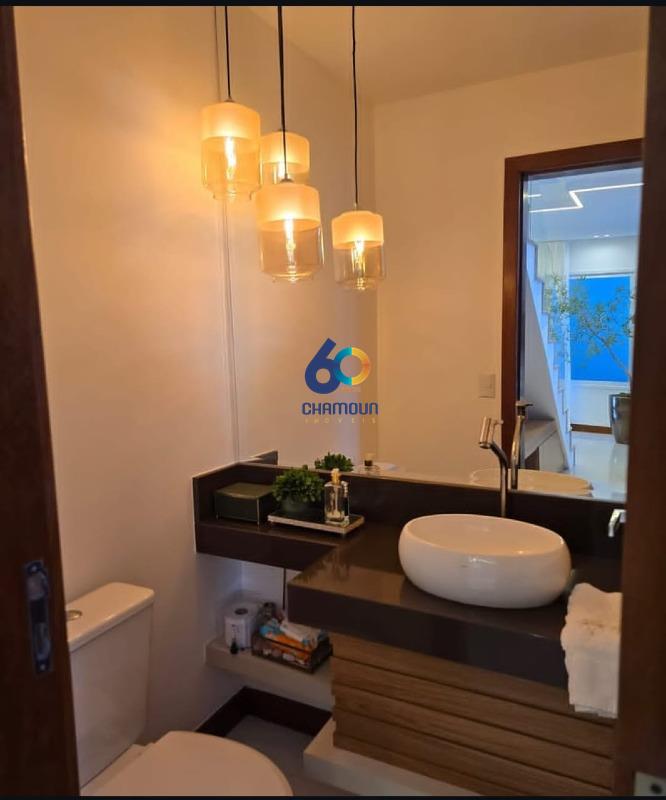 Casa à venda no Centro:  4 Suítes no Coração da Cidade de Domingos Martins.