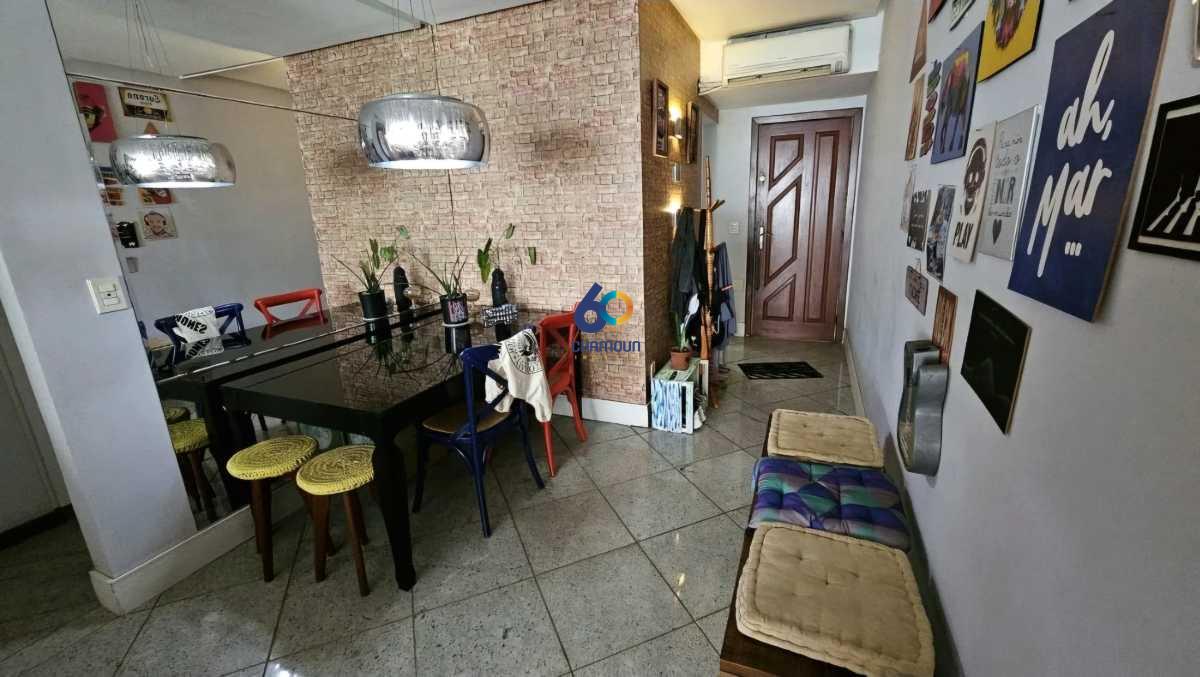 Apartamento à venda no Praia de Itaparica: 3 Quartos – 120 m² – A 50 m do mar