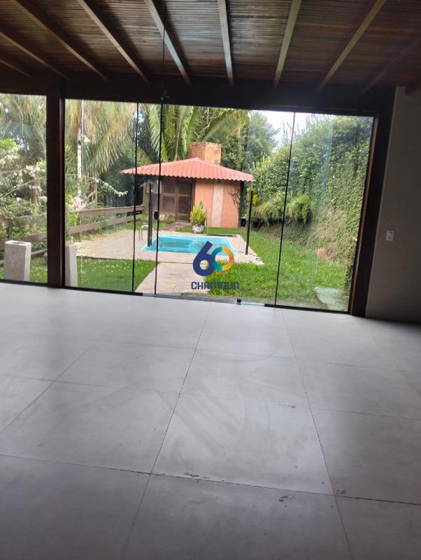 Lote à venda no Parque das hortênsias: Sala