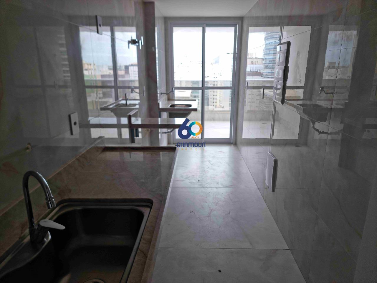 Apartamento à venda no Itapuã: 