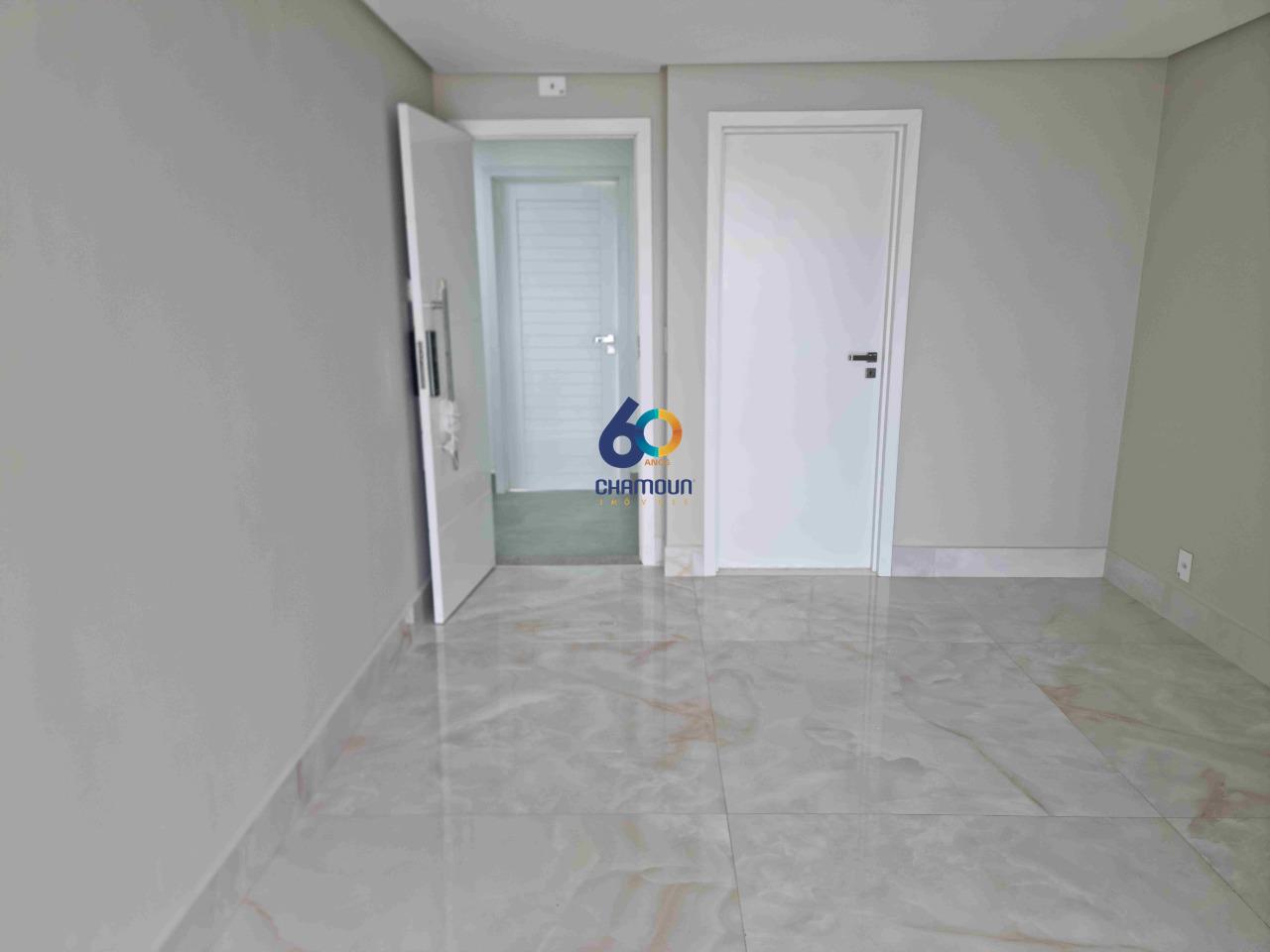 Apartamento à venda no Itapuã: 