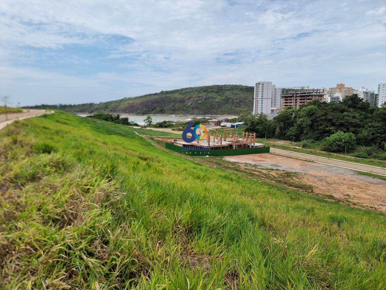 Terreno à venda no Praia do Morro: Lote em condomínio na Praia do Morro
