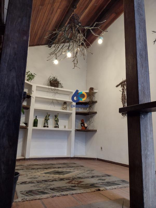 Casa à venda no Setiba: Casa Rústica Triplex, são 2 vaga