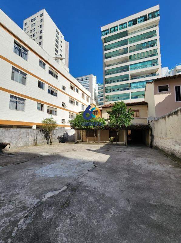 Casa à venda no Praia do Morro: Casa Duplex, 07 Quartos, 03 Banheiros, Avenida Praiana, Praia do Morro, Guarapari - ES