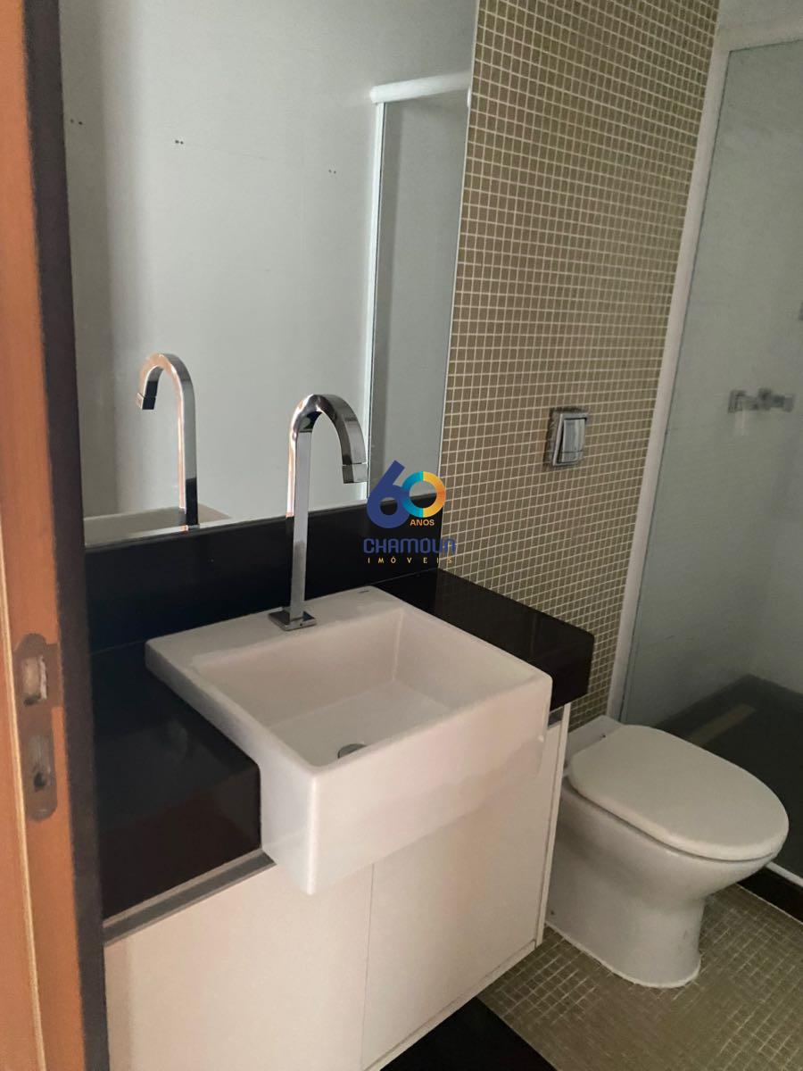 Apartamento à venda no Itapuã: 