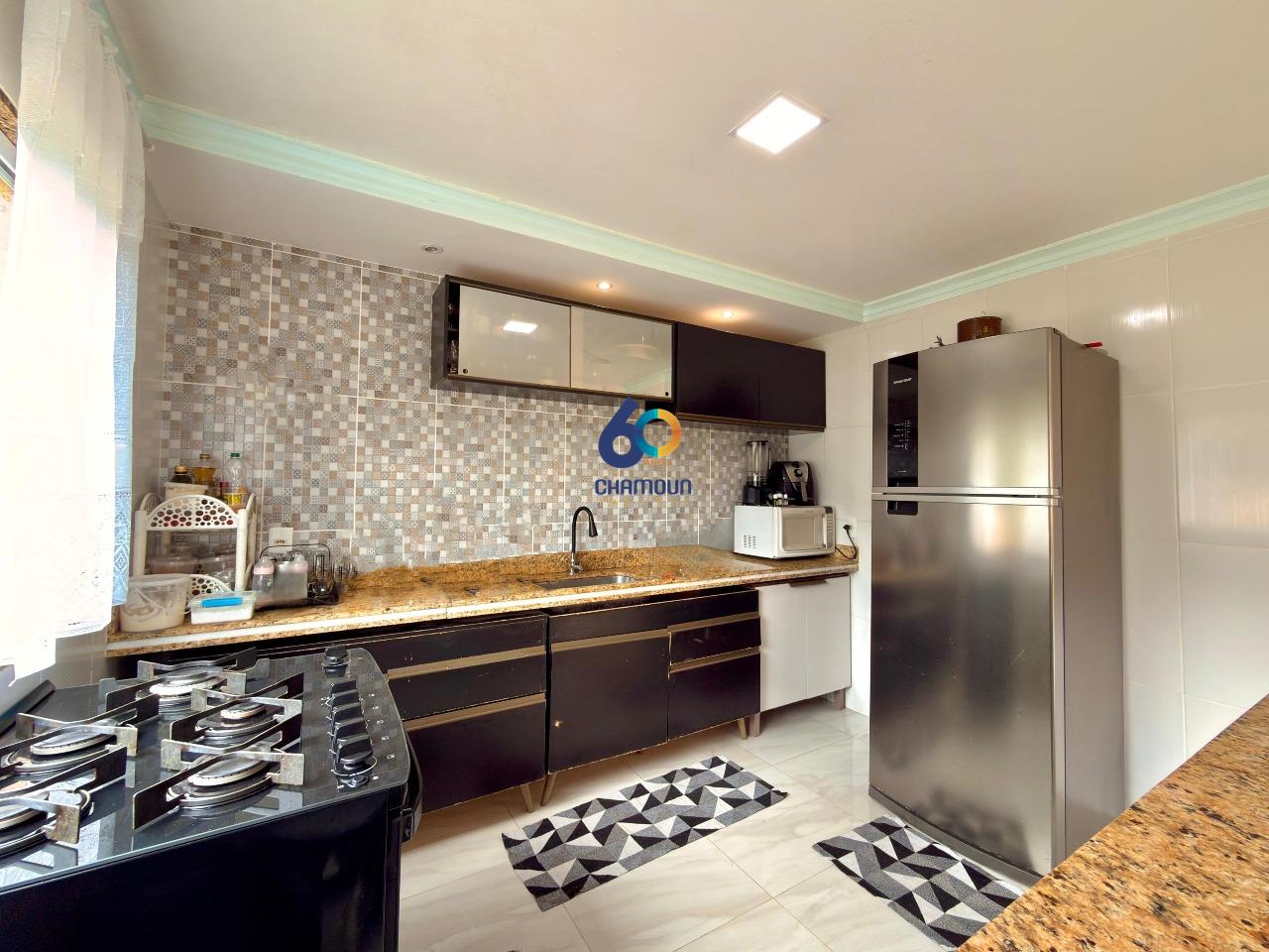 Casa à venda no Rio Calçado: Casa em Boenos Aires 3 quartos 1 suíte 3 banheiros e 6 vagas 