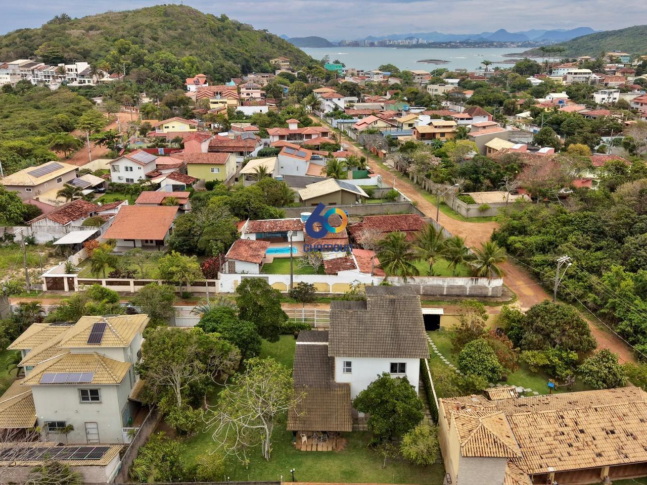 Casa à venda no Setiba: Casa com 4 quartos e 1 suíte na Praia de Setiba em Guarapari/ES