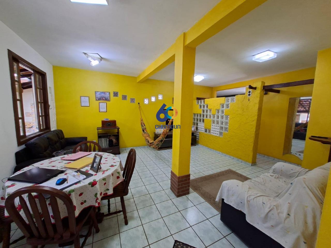 Casa à venda no Santa Monica: Casa na Praia de Santa Monica Guarapari 2 quartos