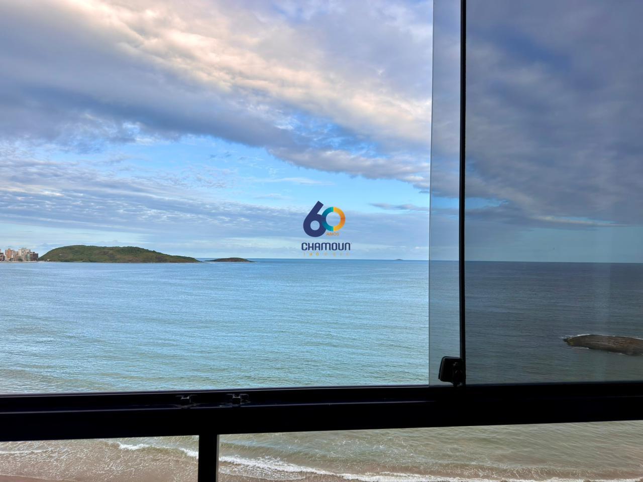 Apartamento à venda no Praia do Morro: Apartamento com 3 suítes, na Praia do Morro em Guarapari