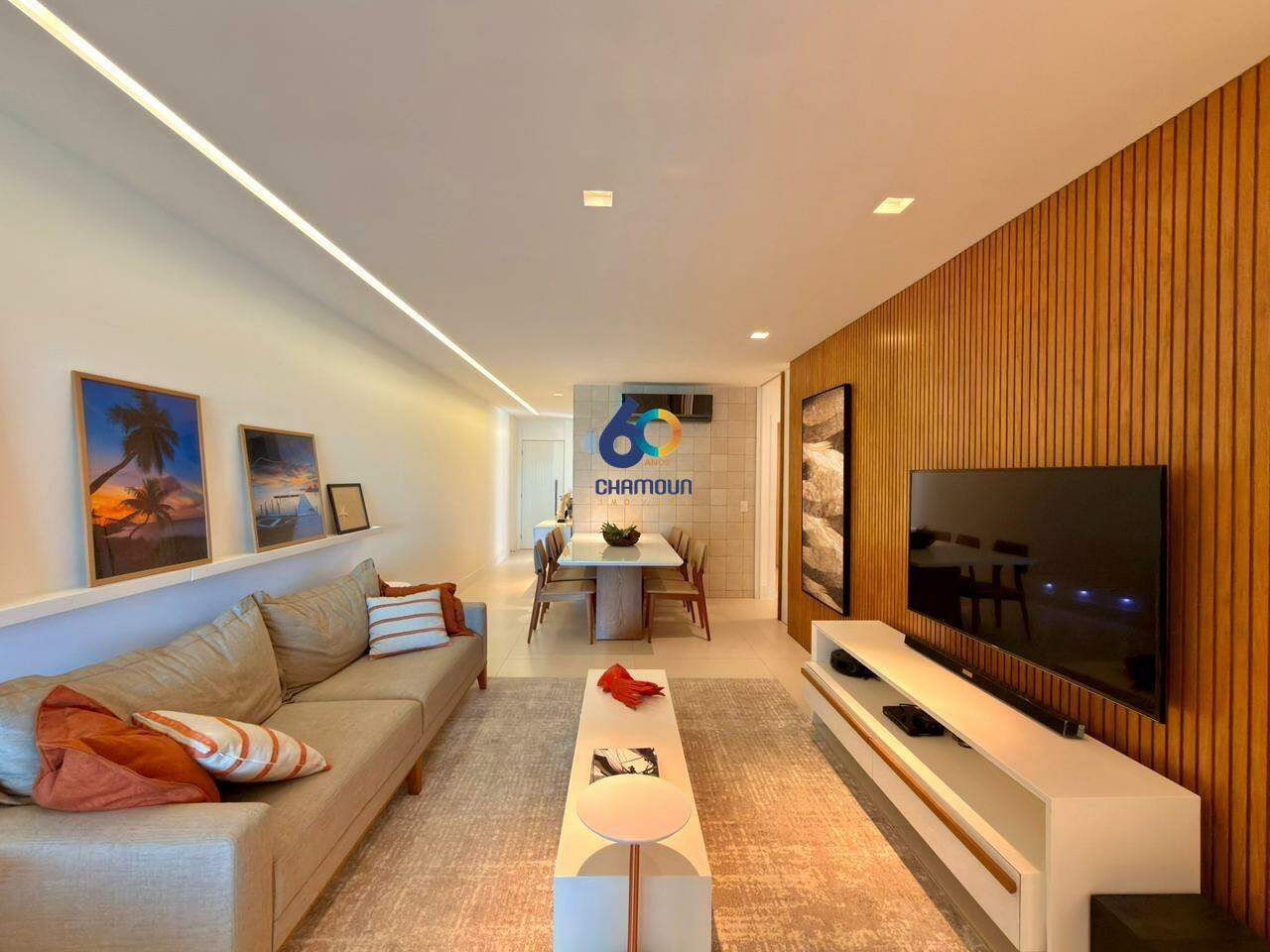 Apartamento à venda no Centro: Apartamento 2 quartos e 1 suíte na Praia das Castanheiras em Guarapari