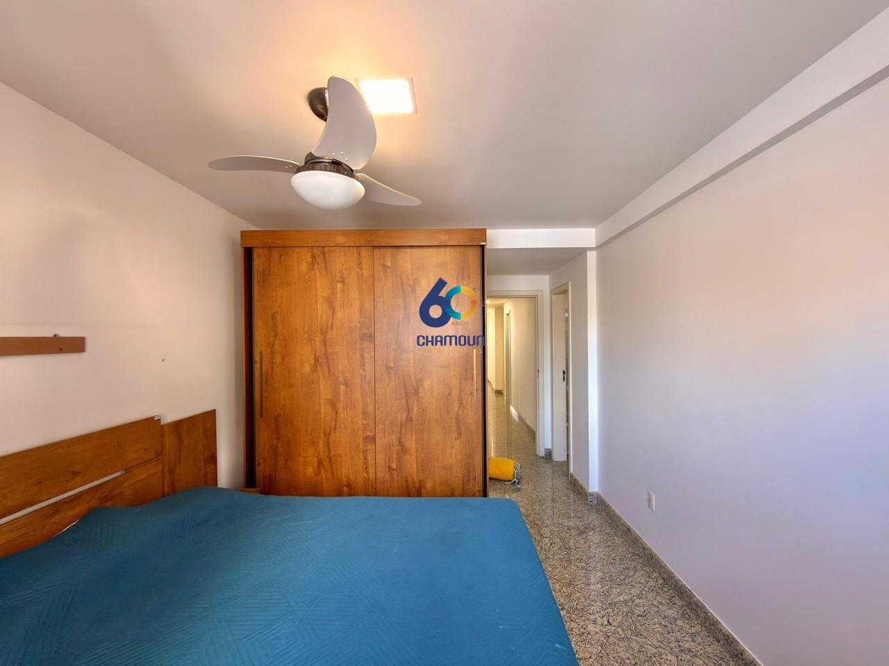 Apartamento à venda no Praia do Morro: Apartamento amplo de frente para o mar – Praia do Morro