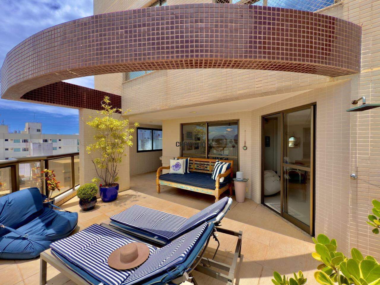 Cobertura à venda no Enseada Azul: cobertura 4 quartos a venda 