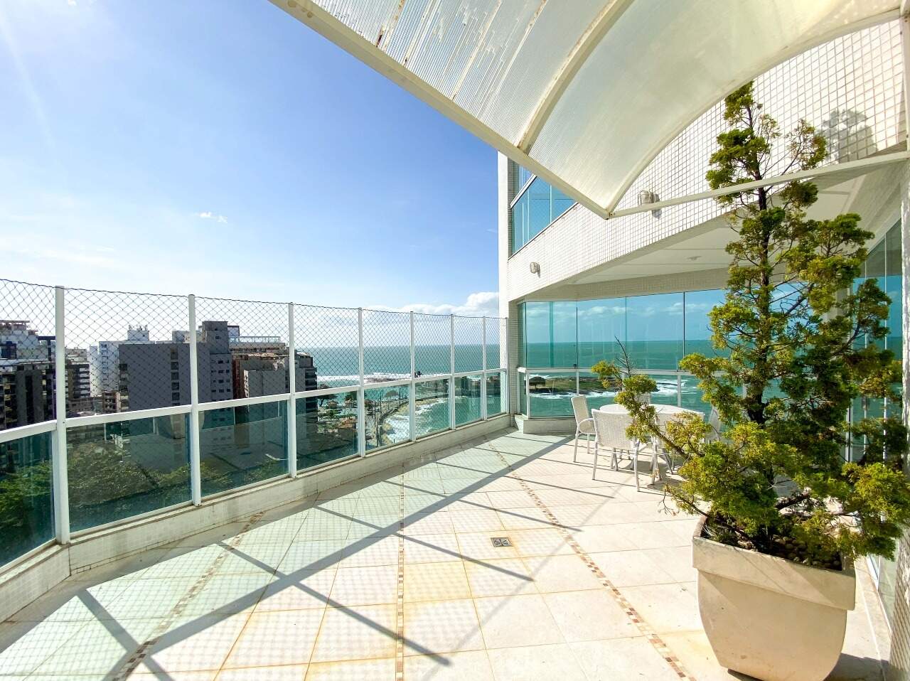 Cobertura à venda no Centro: CORBETUA A VENDA NO CENTRO 4 SUITE