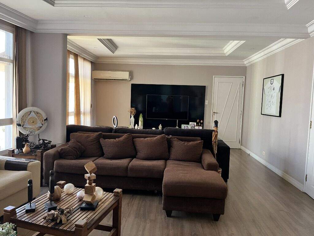 Apartamento à venda no Ponta da Praia: 