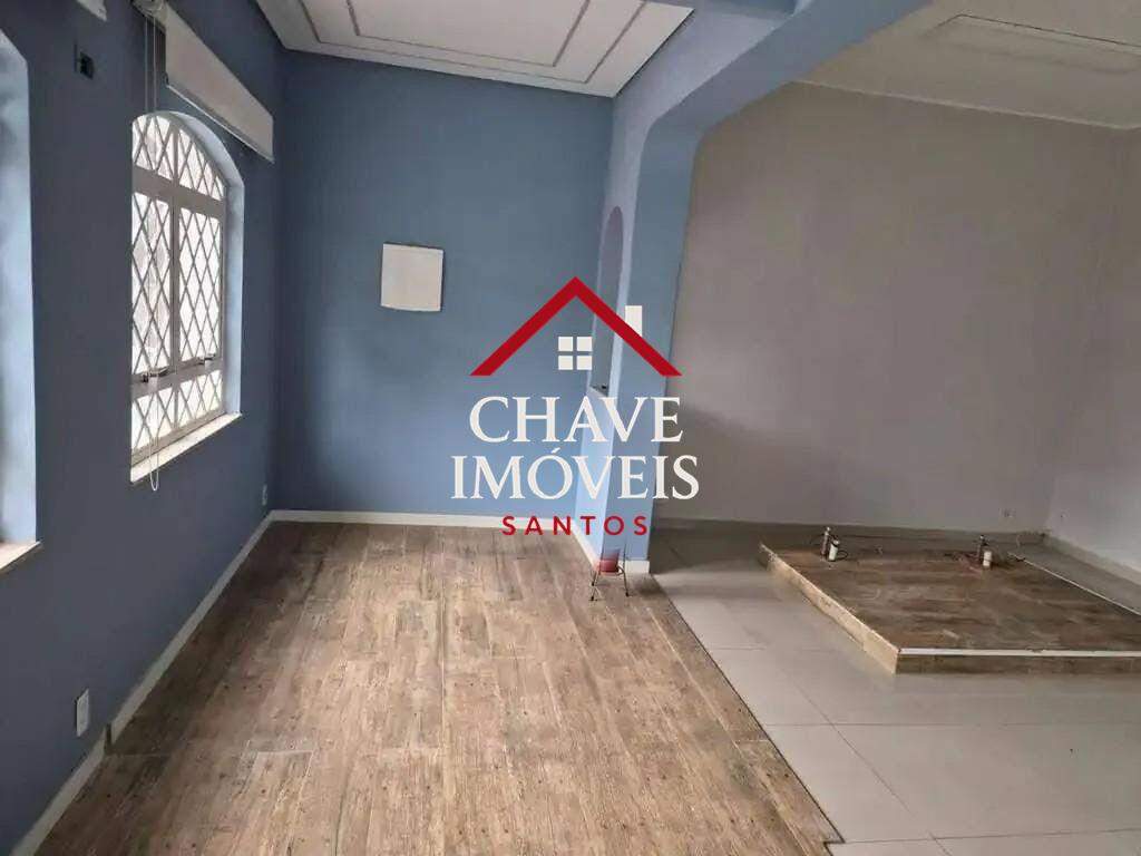 Casa à venda no Embaré: 