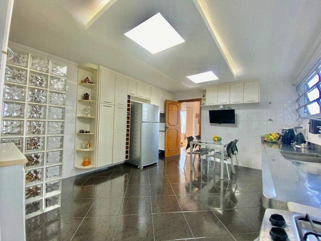 Apartamento à venda no Embaré: 