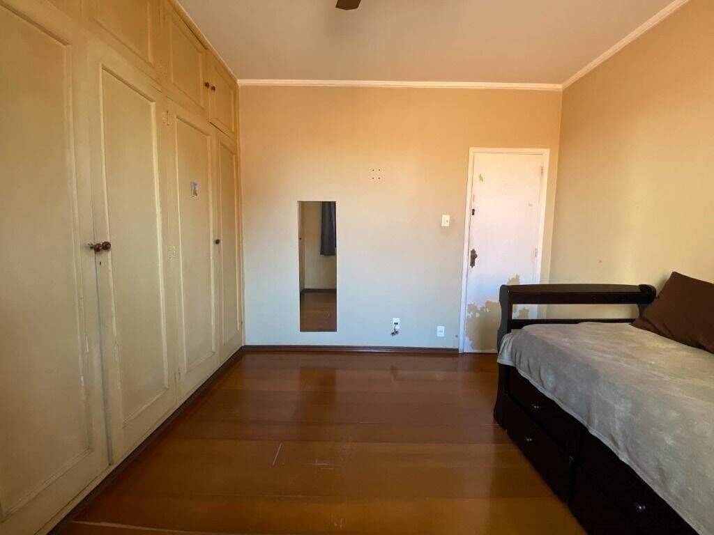 Apartamento à venda no Encruzilhada: 