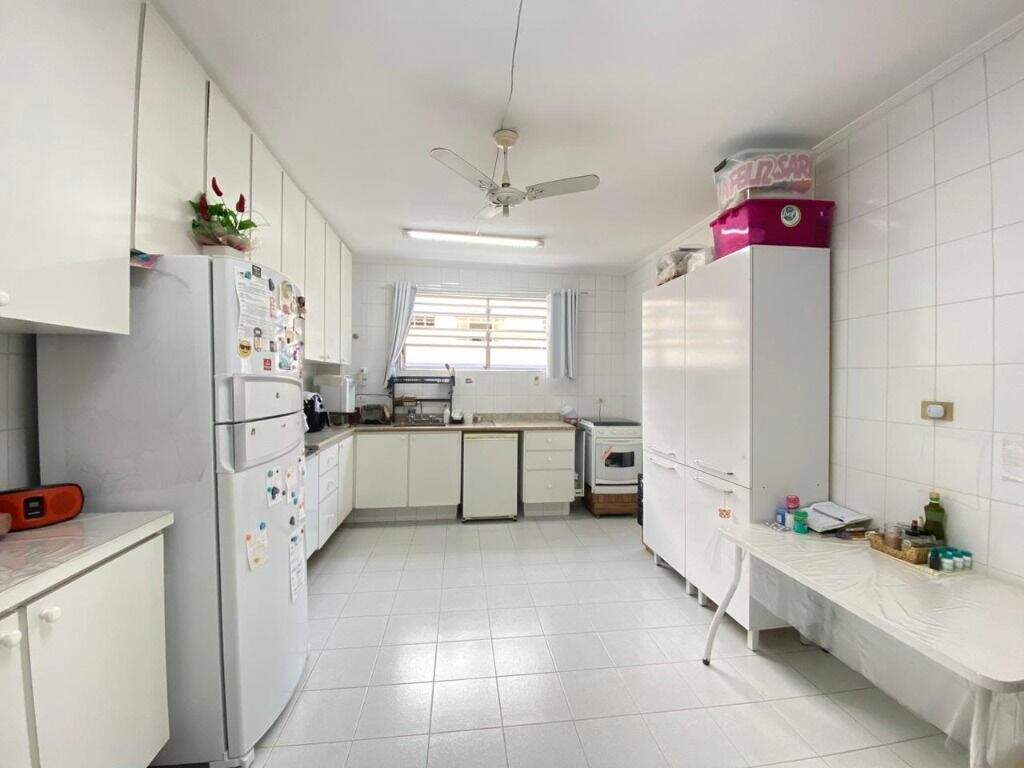 Apartamento à venda no Ponta da Praia: 