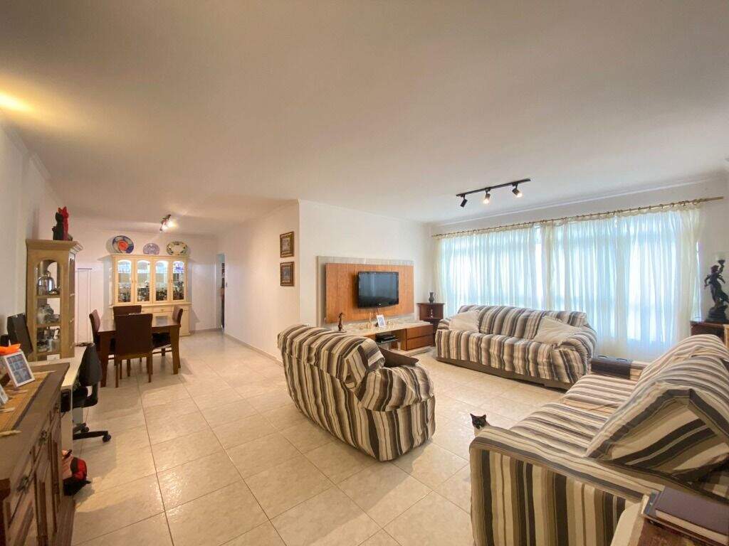 Apartamento à venda no Ponta da Praia: 