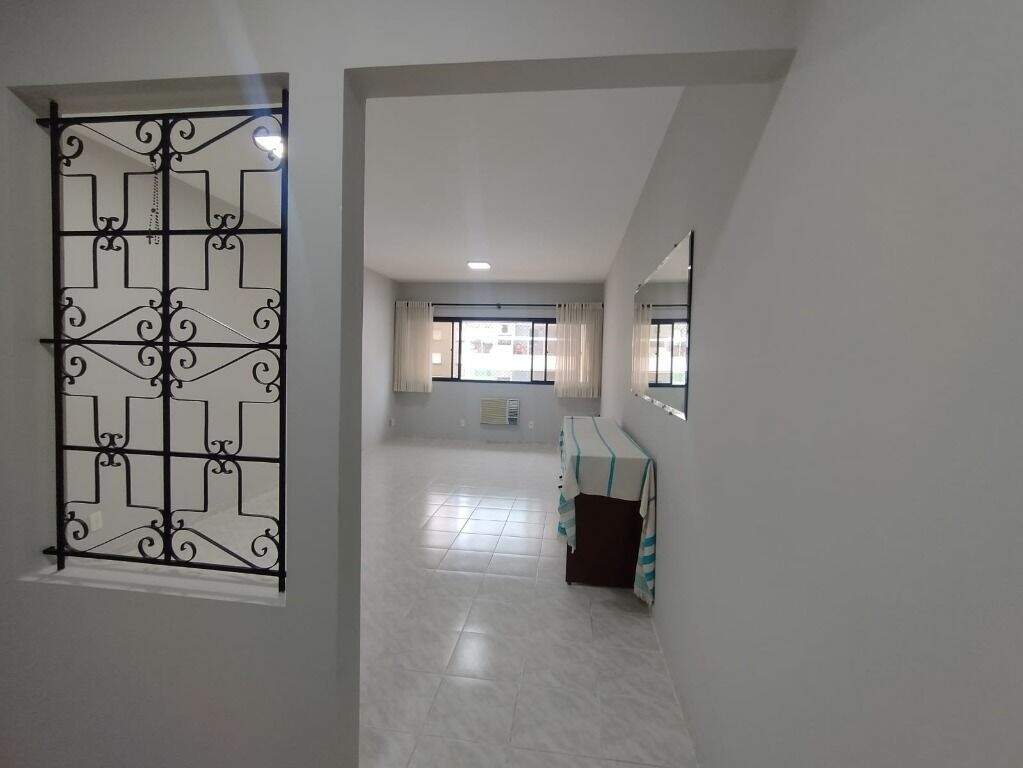 Apartamento à venda no Embaré: 