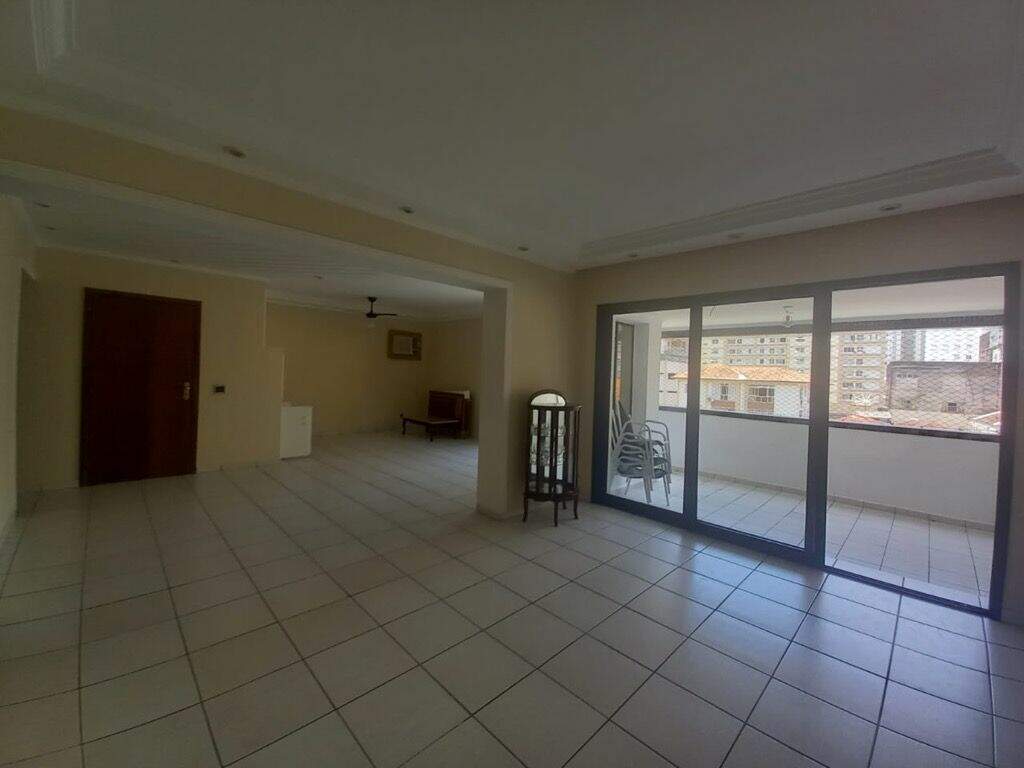 Apartamento à venda no Embaré: 