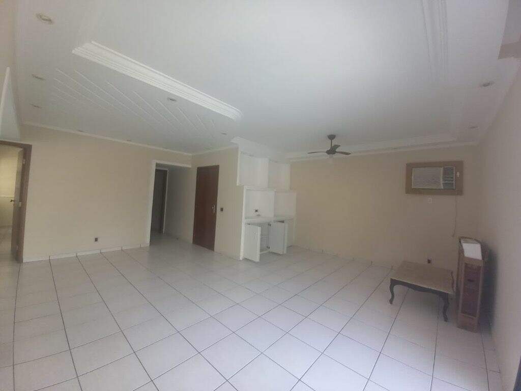Apartamento à venda no Embaré: 