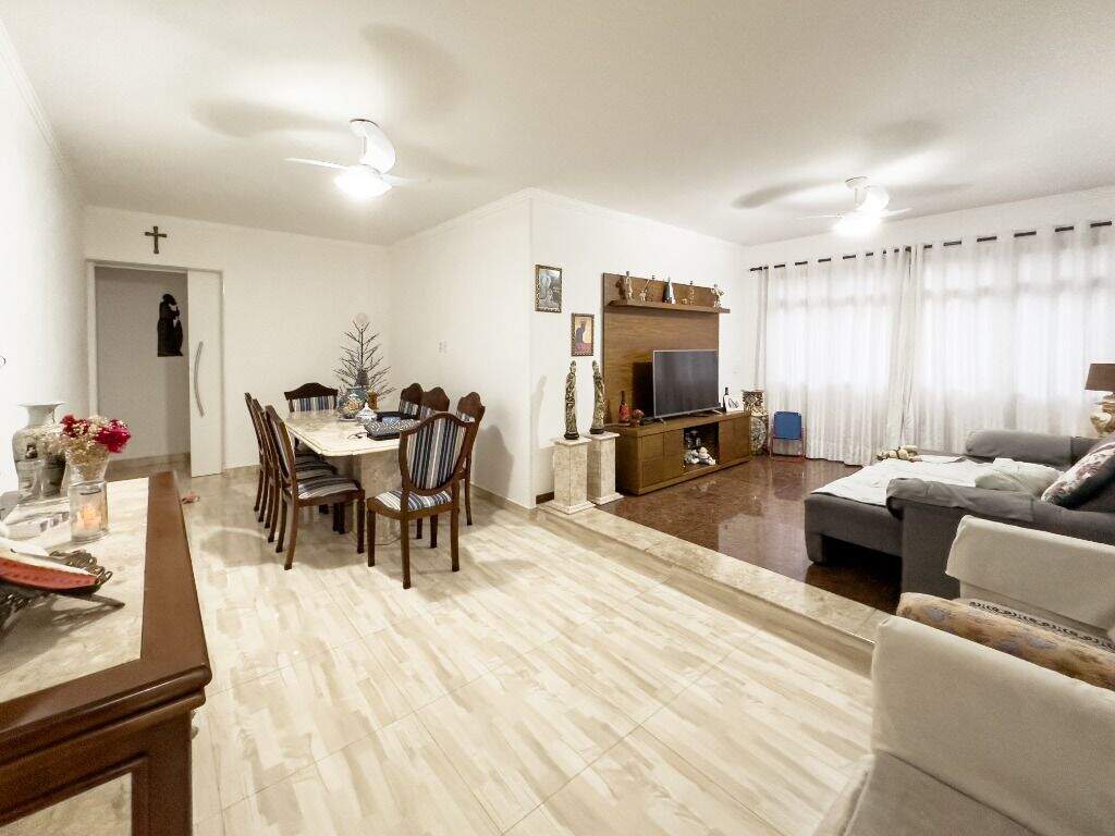 Apartamento à venda no Ponta da Praia: 