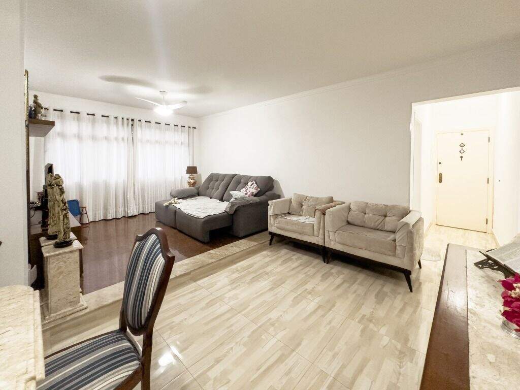 Apartamento à venda no Ponta da Praia: 