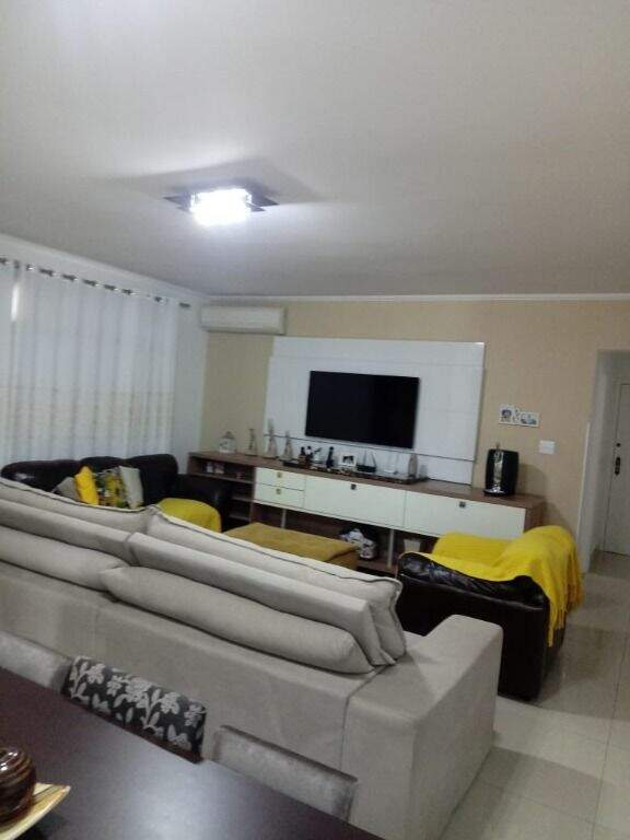 Apartamento à venda no Ponta da Praia: 