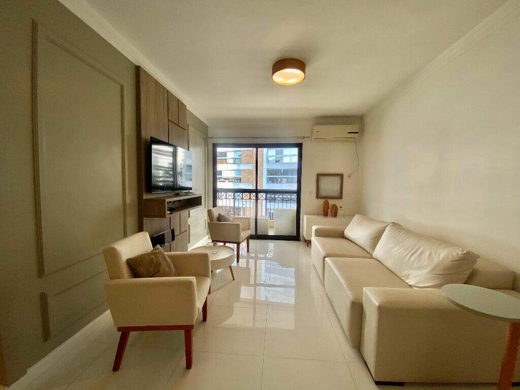 Apartamento à venda no Ponta da Praia: 
