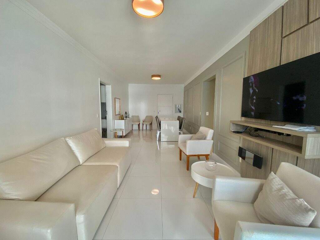 Apartamento à venda no Ponta da Praia: 