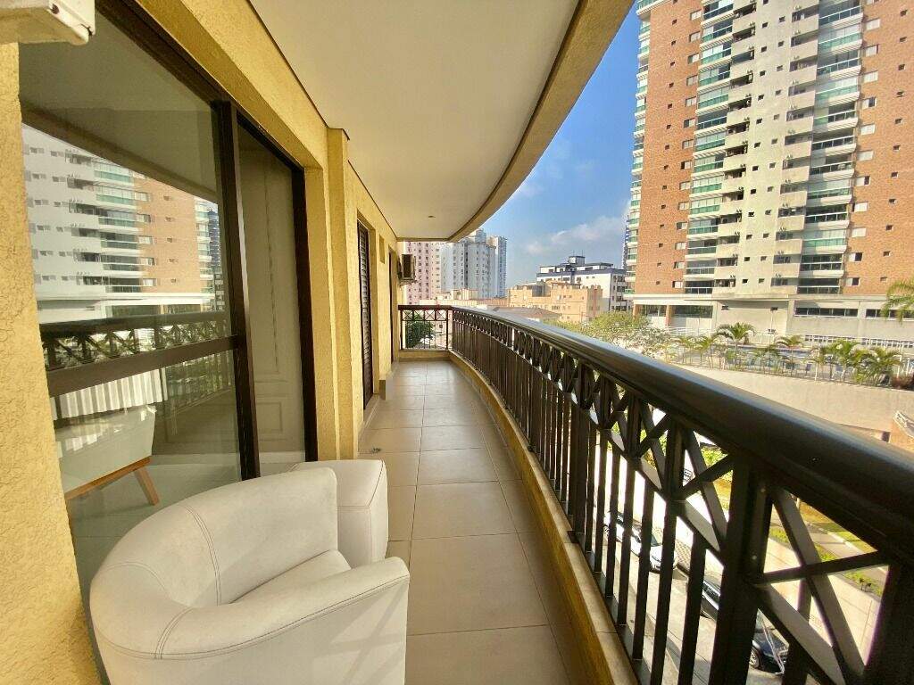 Apartamento à venda no Ponta da Praia: 