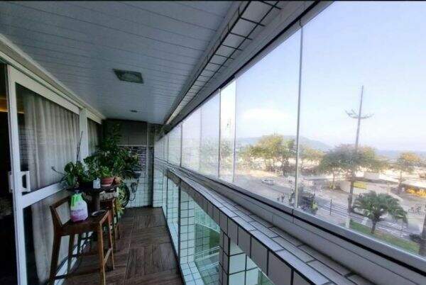 Apartamento à venda no Embaré: 