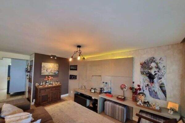 Apartamento à venda no Embaré: 