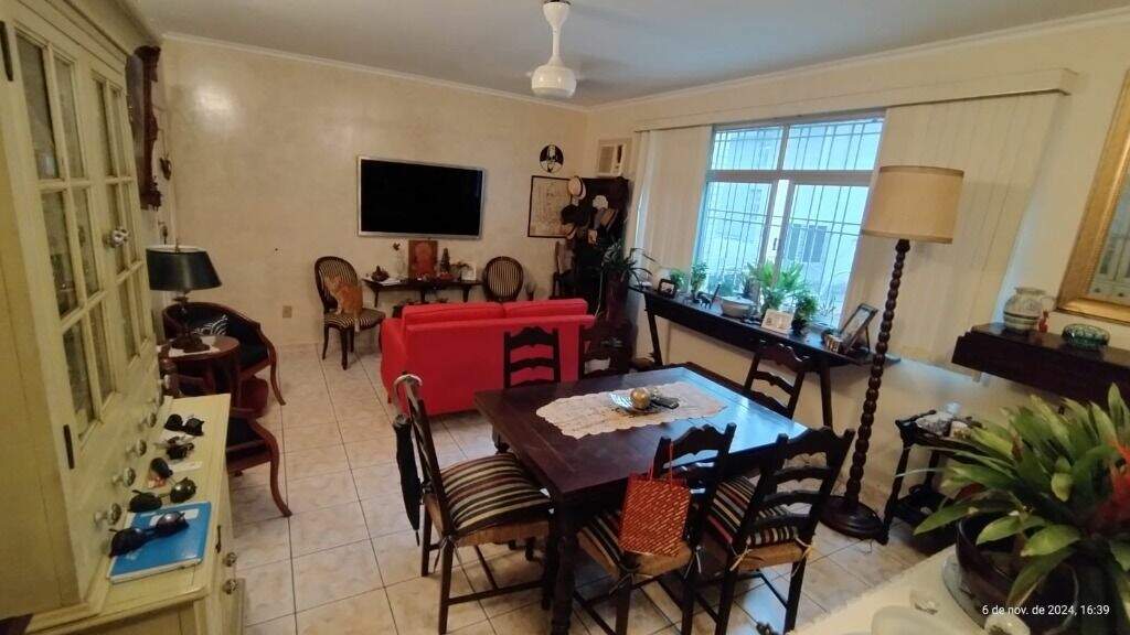 Apartamento à venda no Embaré: 