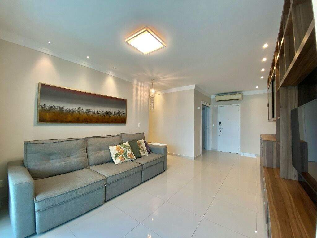 Apartamento à venda no Ponta da Praia: 