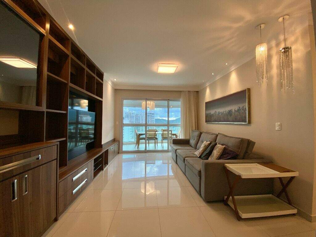Apartamento à venda no Ponta da Praia: 