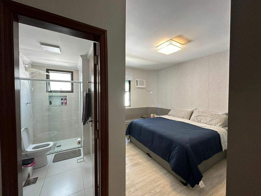 Apartamento à venda no Ponta da Praia: 