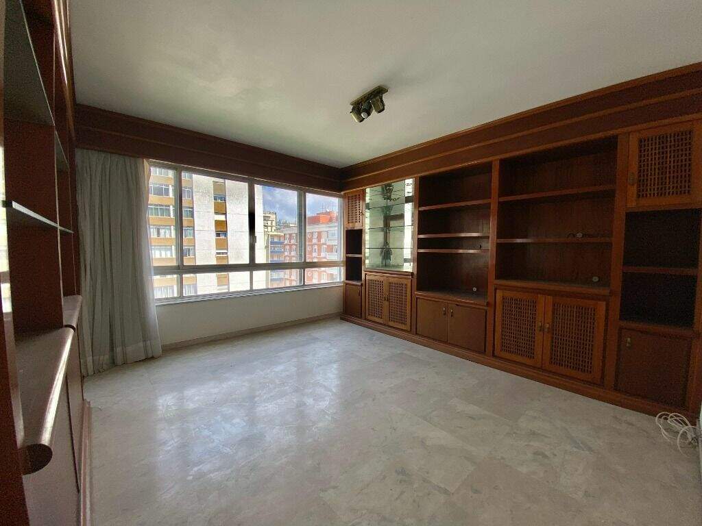 Apartamento à venda no Boqueirão: 