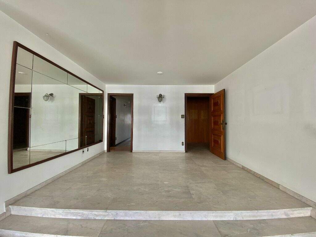 Apartamento à venda no Boqueirão: 