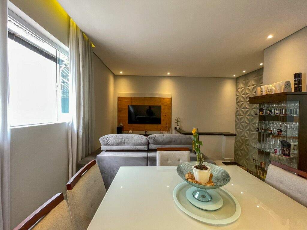 Apartamento à venda no Boqueirão: 