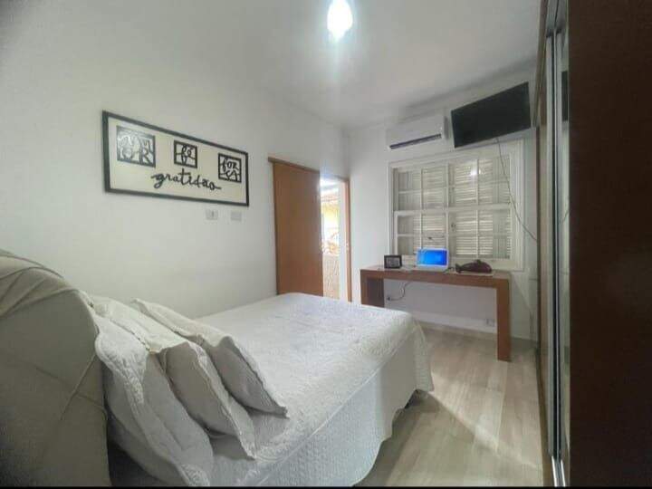 Apartamento à venda no Ponta da Praia: 