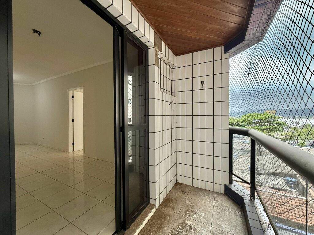 Apartamento à venda no Ponta da Praia: 