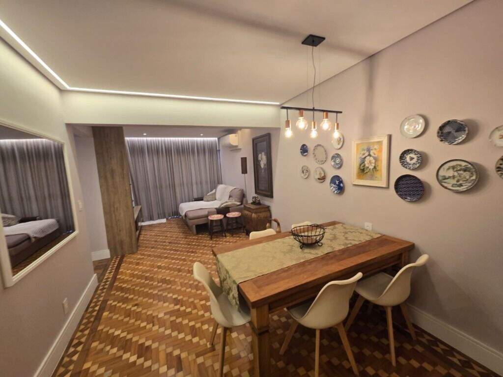 Apartamento à venda no Embaré: 
