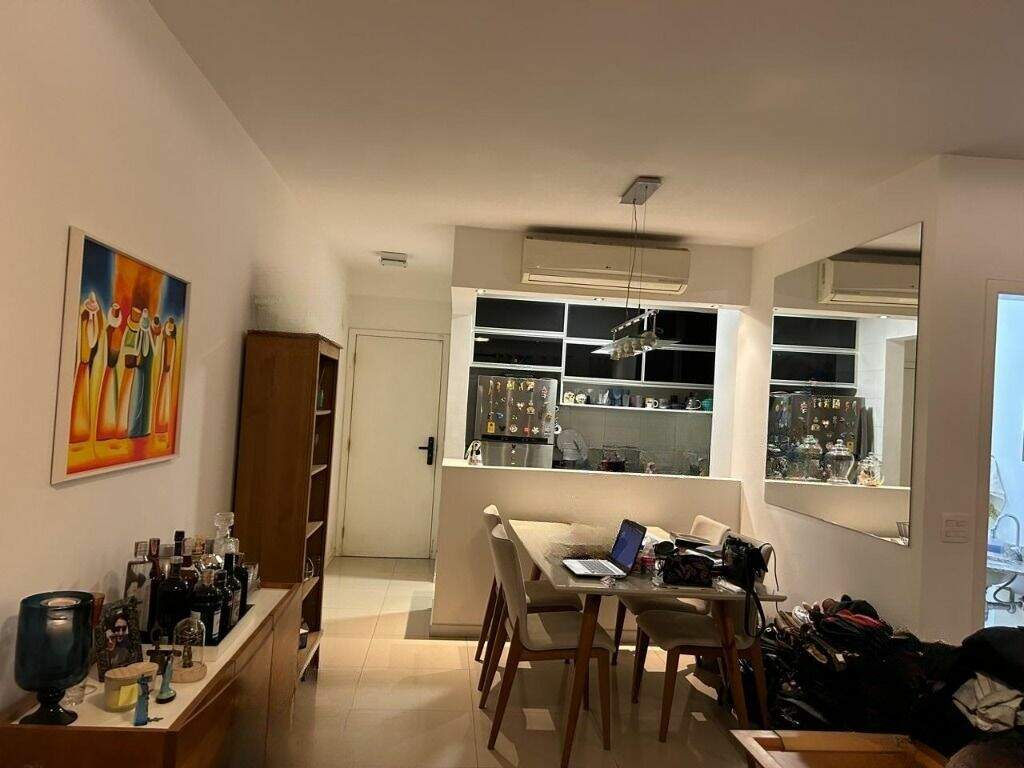 Apartamento à venda no Ponta da Praia: 
