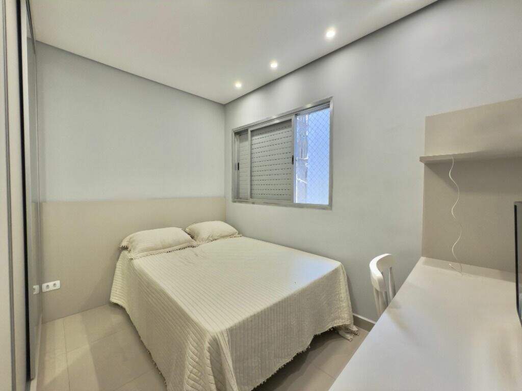 Apartamento à venda no Embaré: 