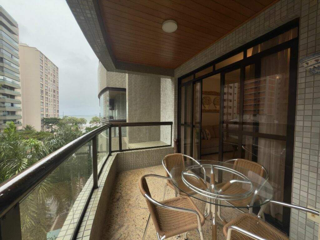 Apartamento à venda no Embaré: 