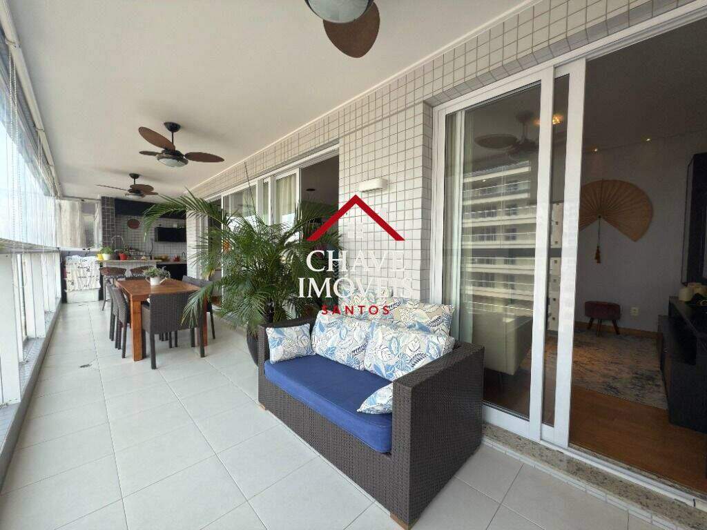 Apartamento à venda no Embaré: 